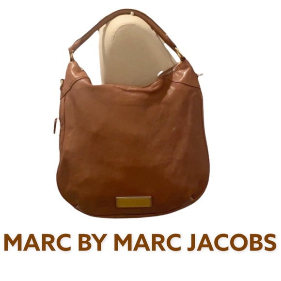 Marc By Marc Jacobs Handbags - Authentic Marc by Marc Jacobs vtg leather purse handbag
